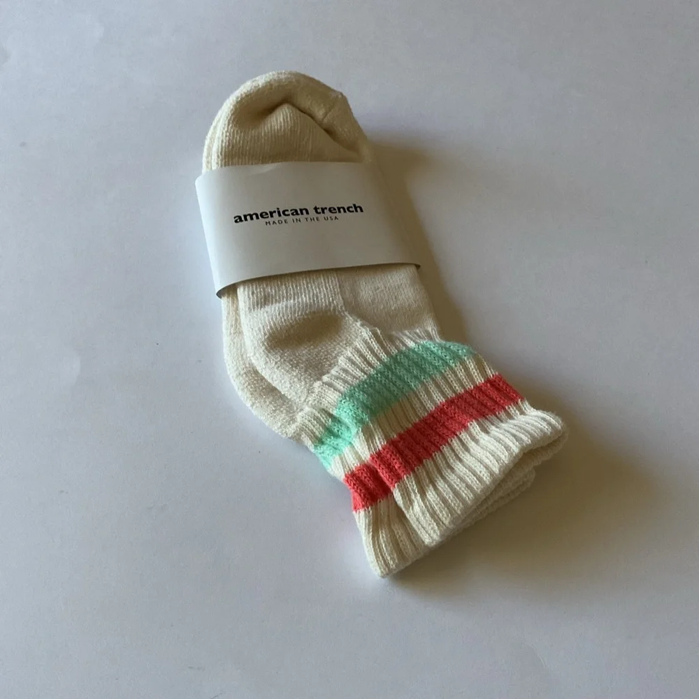 AMERICAN TRENCH WOMENS RETRO QUARTER CREW SOCKS MINT CORAL STRIPE OS NWT
